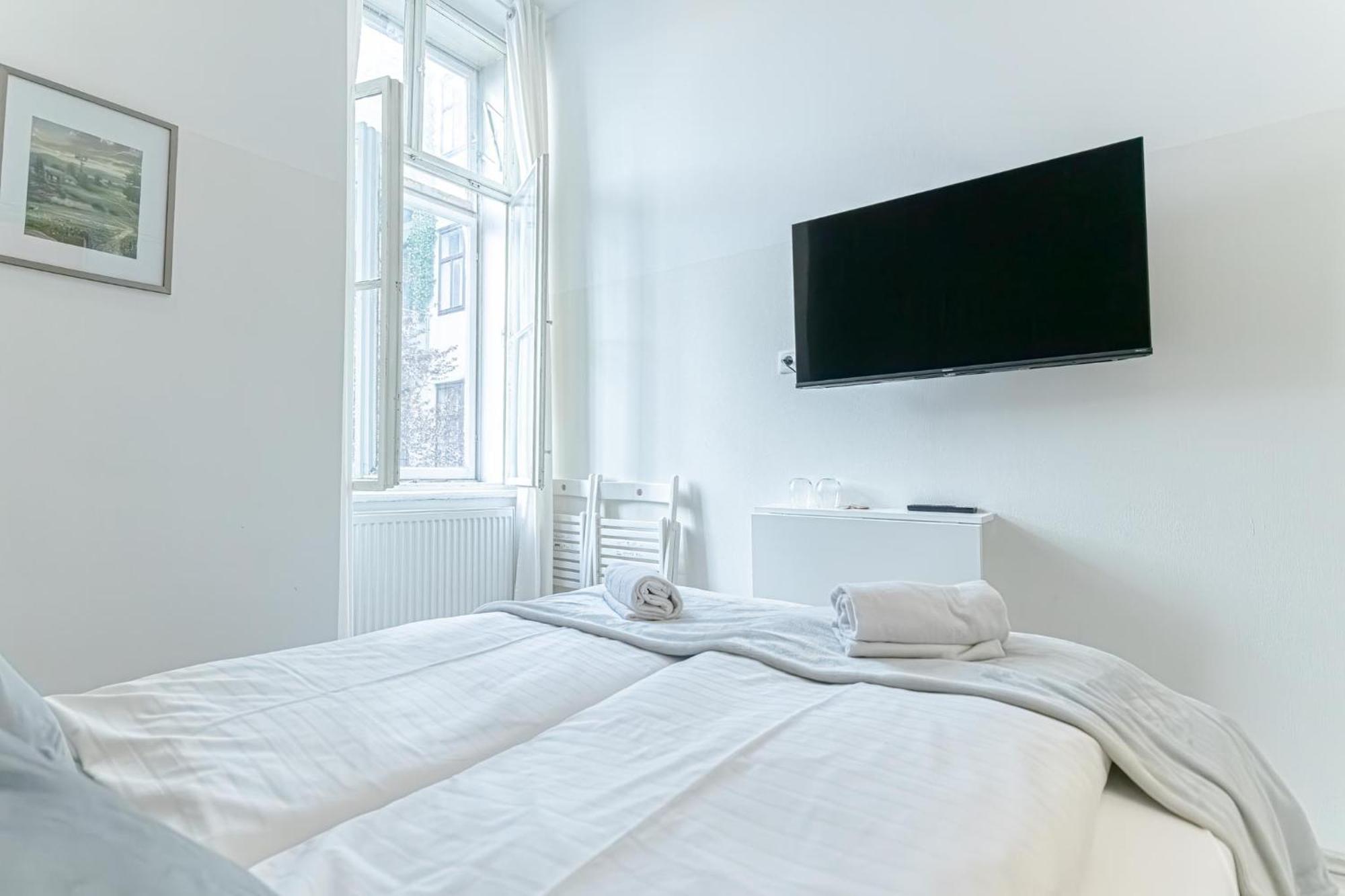 Mariahilfer Boutique Rooms - Virtual Reception & Self-Checkin Viena Exterior foto