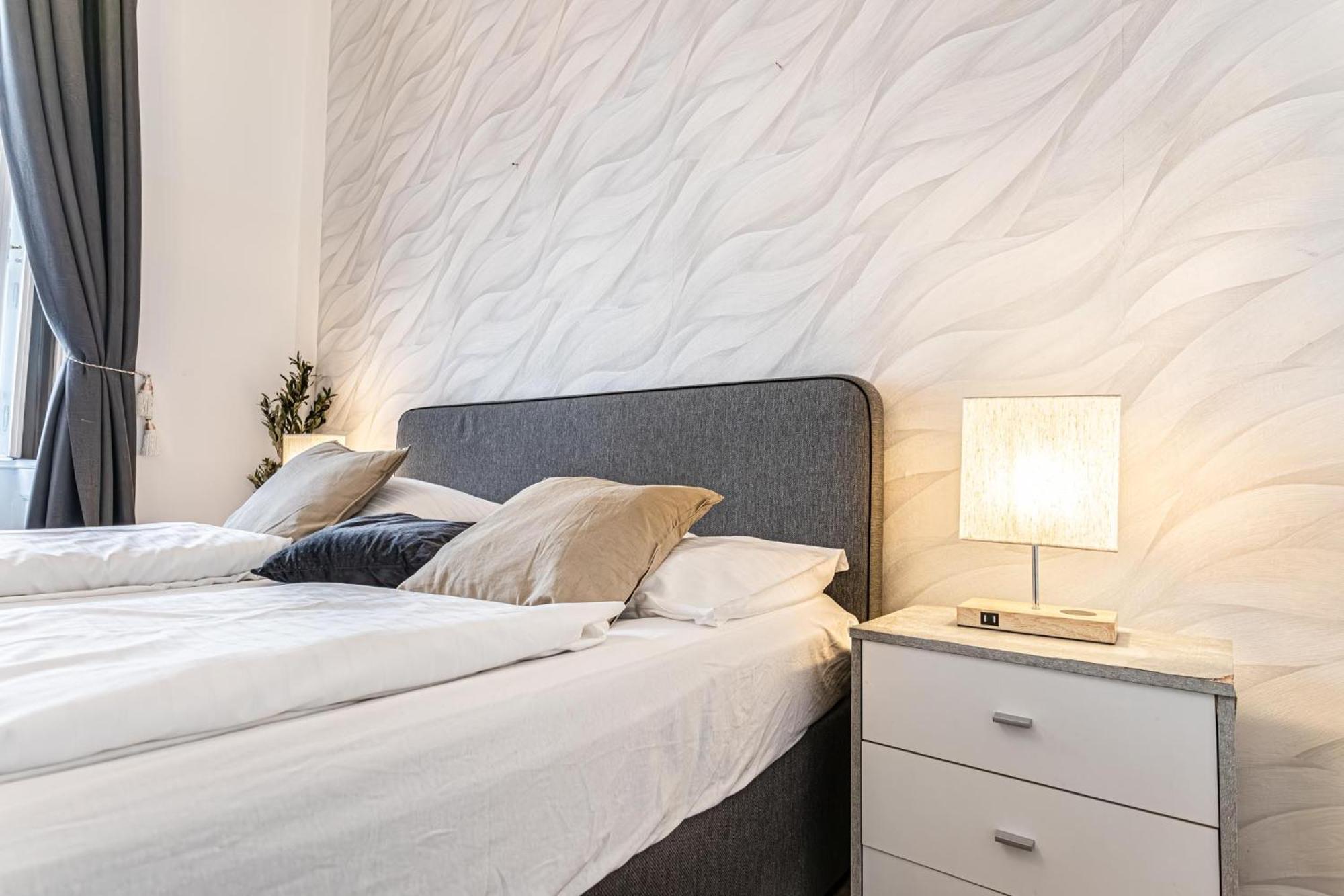 Mariahilfer Boutique Rooms - Virtual Reception & Self-Checkin Viena Exterior foto